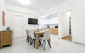 Victroria Grand Palace Apartment